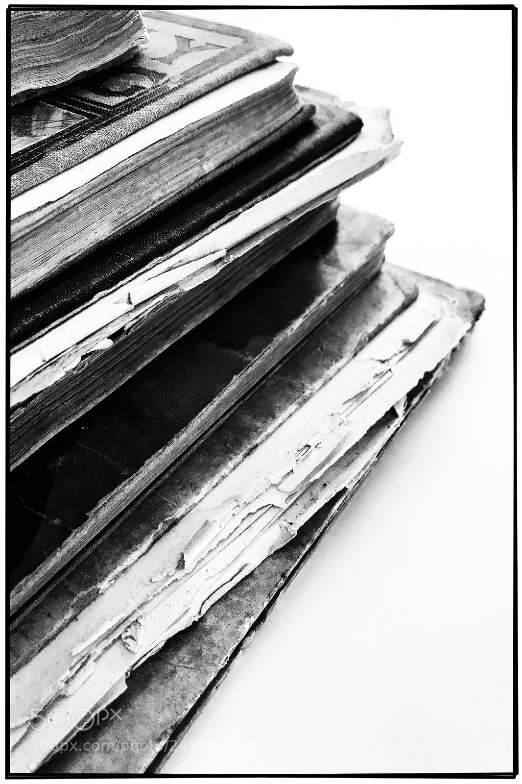 Apple iPhone 7 Plus sample photo. Books photography