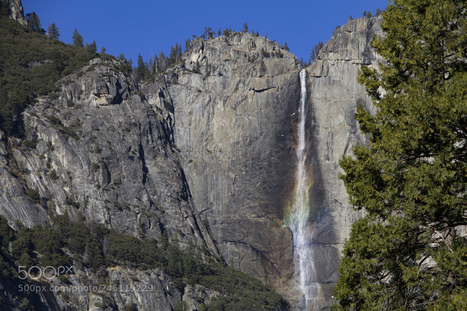 Canon EOS 1100D (EOS Rebel T3 / EOS Kiss X50) sample photo. Yosemite falls photography