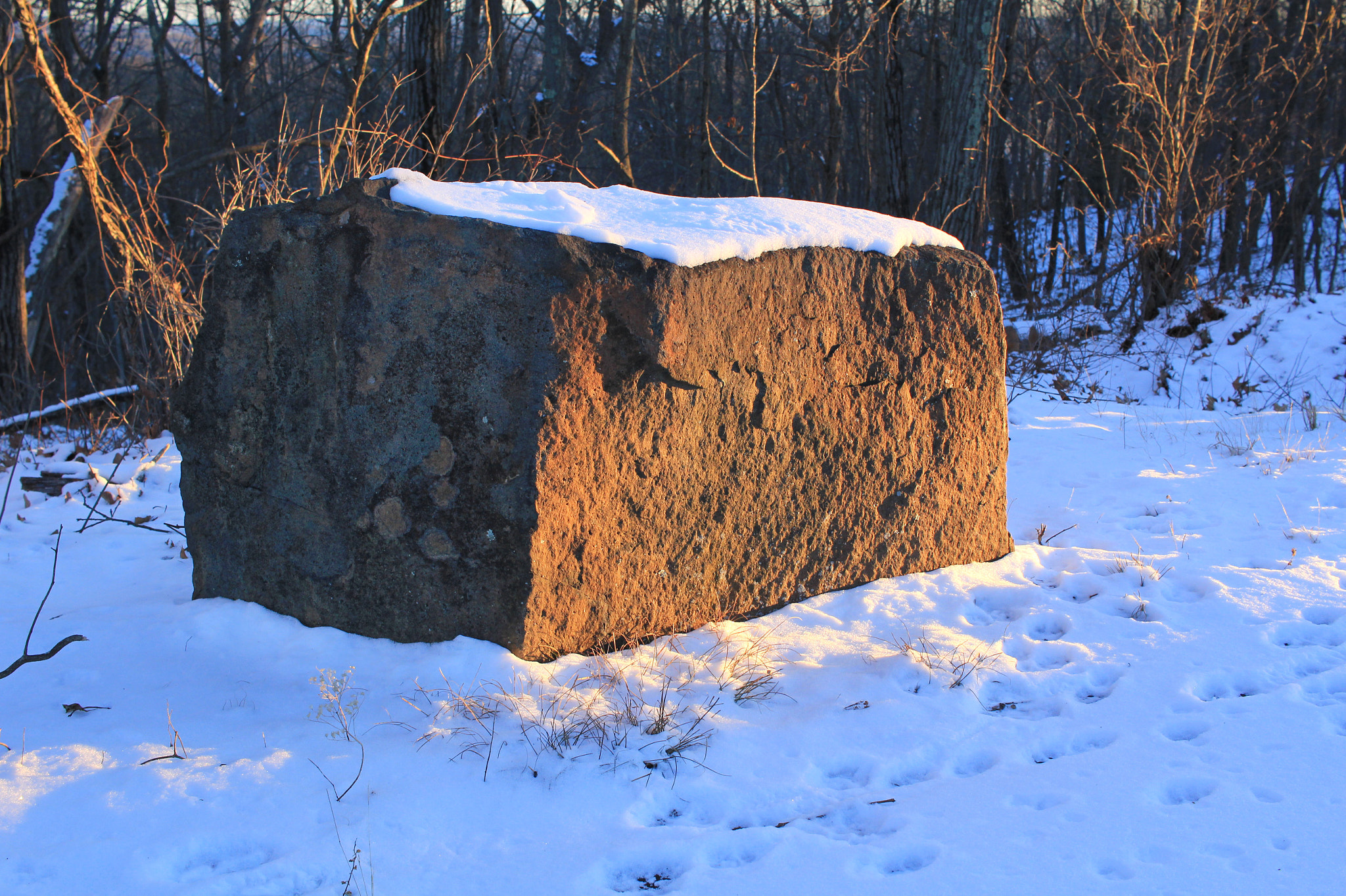 Canon EF-S 24mm F2.8 STM sample photo. Sunrise stone january 1 photography