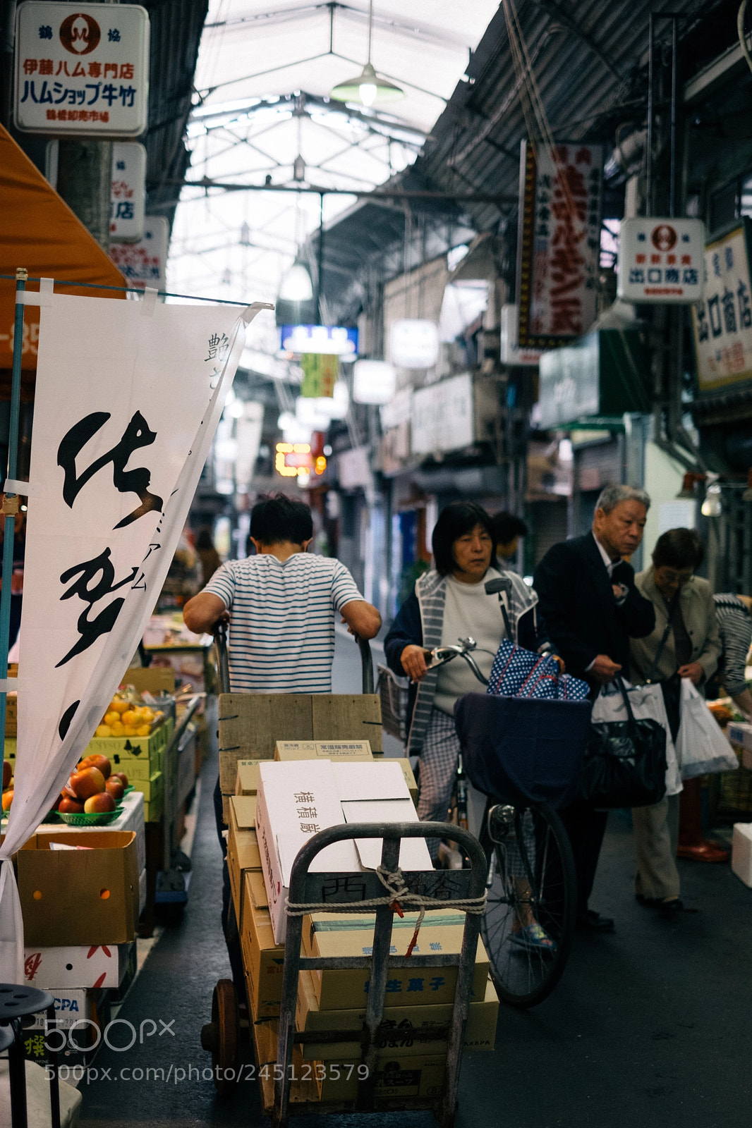 Fujifilm X-T10 sample photo. Osaka vibes photography