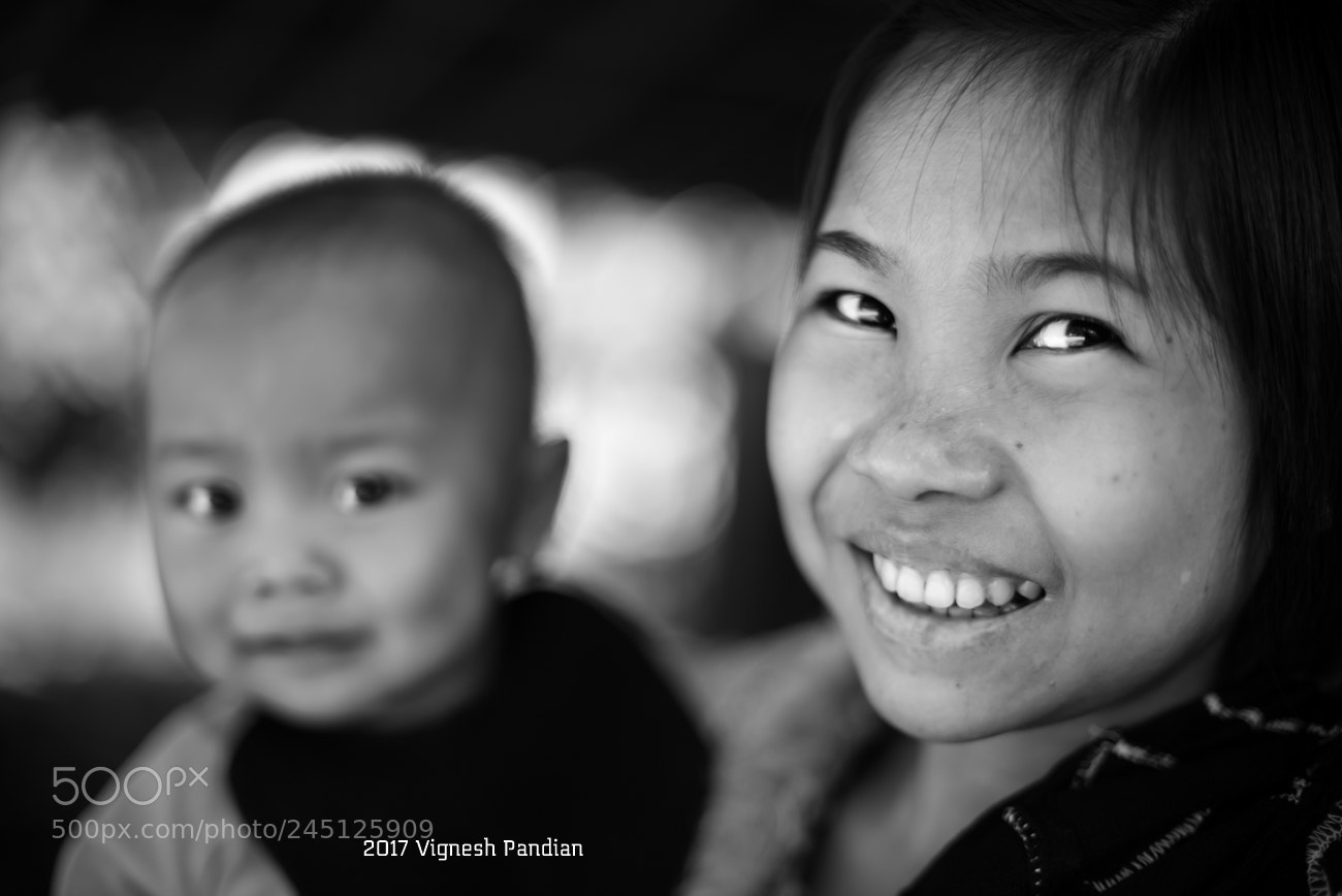 Nikon D800 sample photo. 2x smiles = happy photography