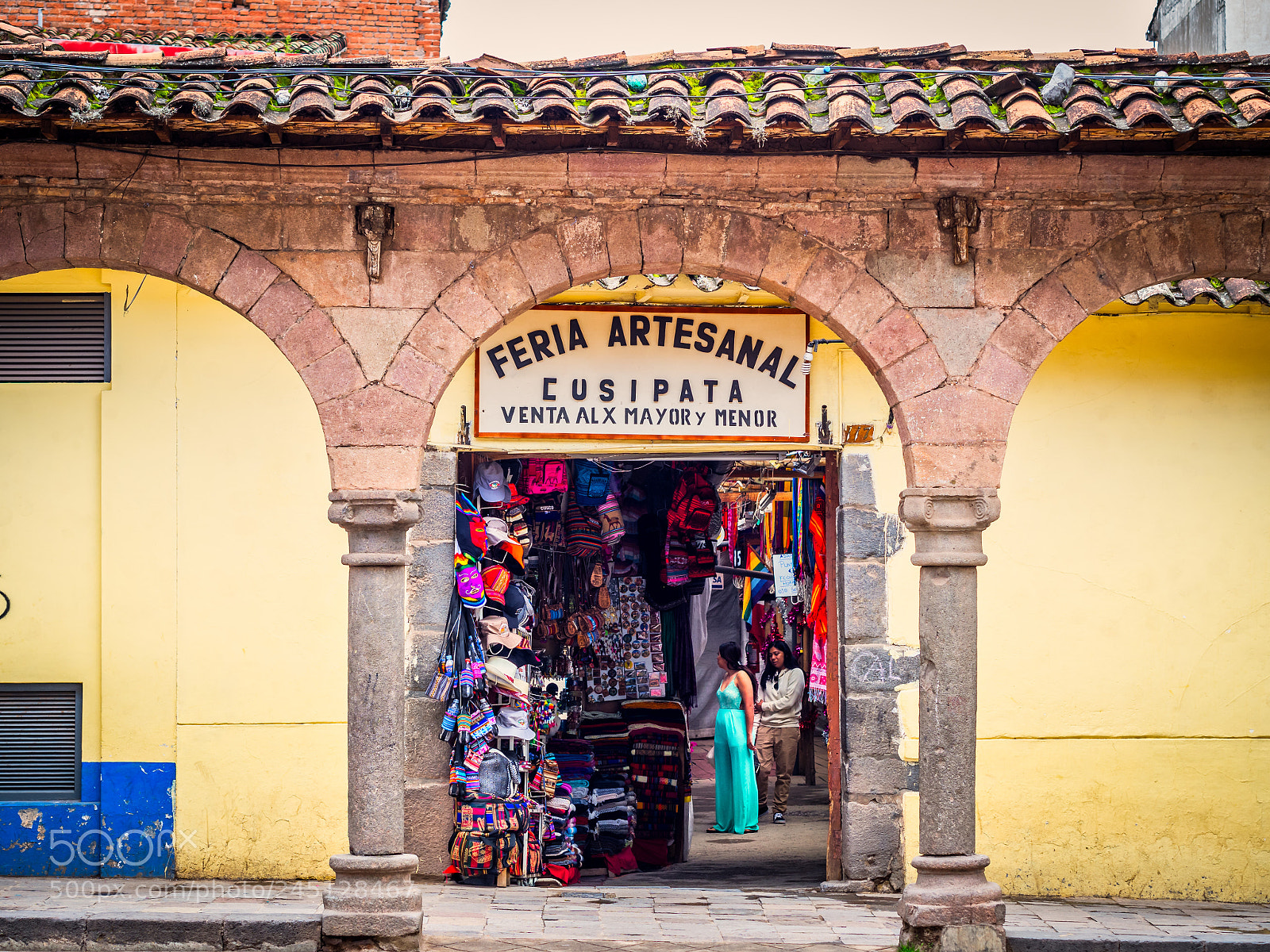 Olympus OM-D E-M5 II sample photo. Feria artesanal photography
