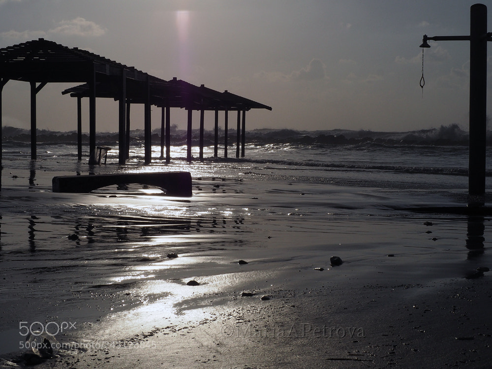 Olympus OM-D E-M5 II sample photo. Sea photography