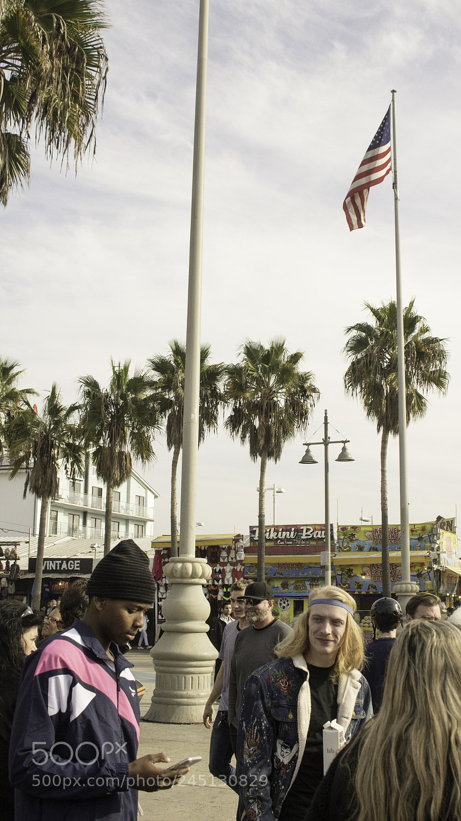 Canon EOS 1100D (EOS Rebel T3 / EOS Kiss X50) sample photo. Venice beach photography