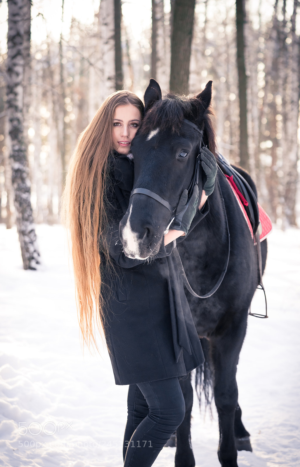 Sony a7R II sample photo. Beautiful girl and her photography
