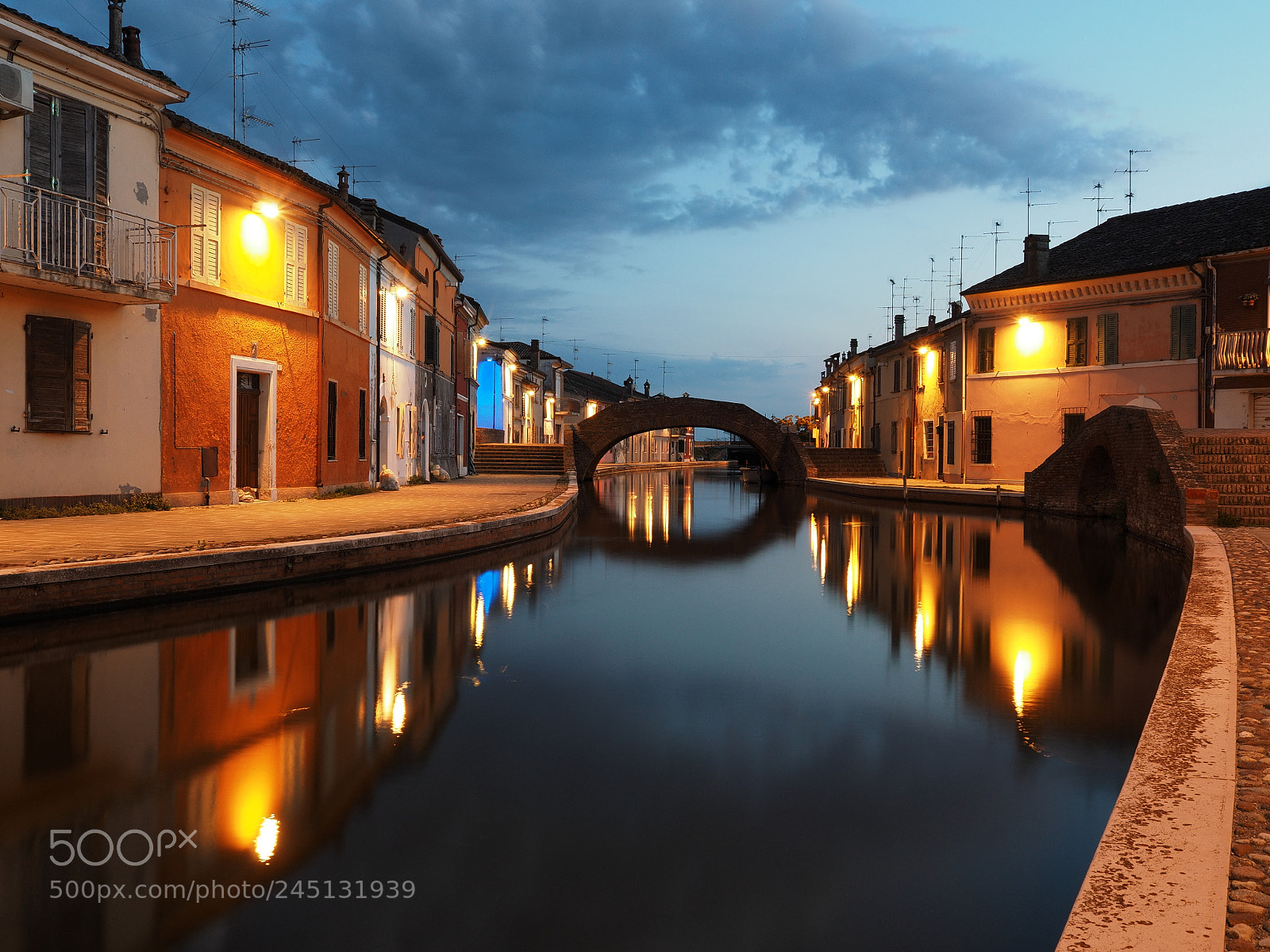 Olympus OM-D E-M5 II sample photo. Comacchio 17p8076180 20k em5ii photography