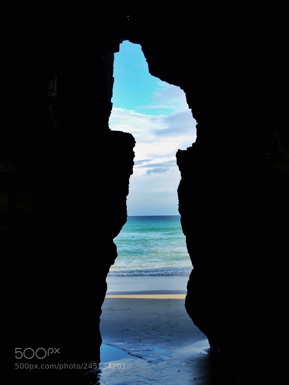 Olympus E-510 (EVOLT E-510) sample photo. Playa de las catedrales photography