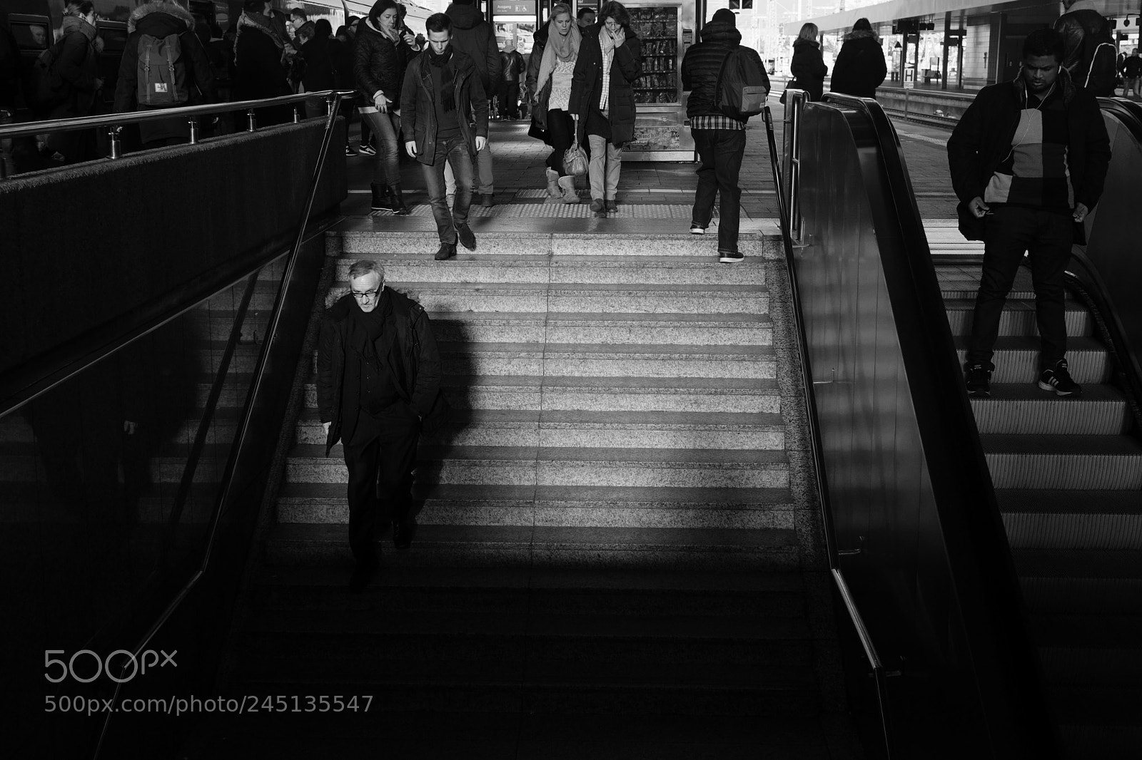 Fujifilm X-T2 sample photo. Passengers 7 central station photography