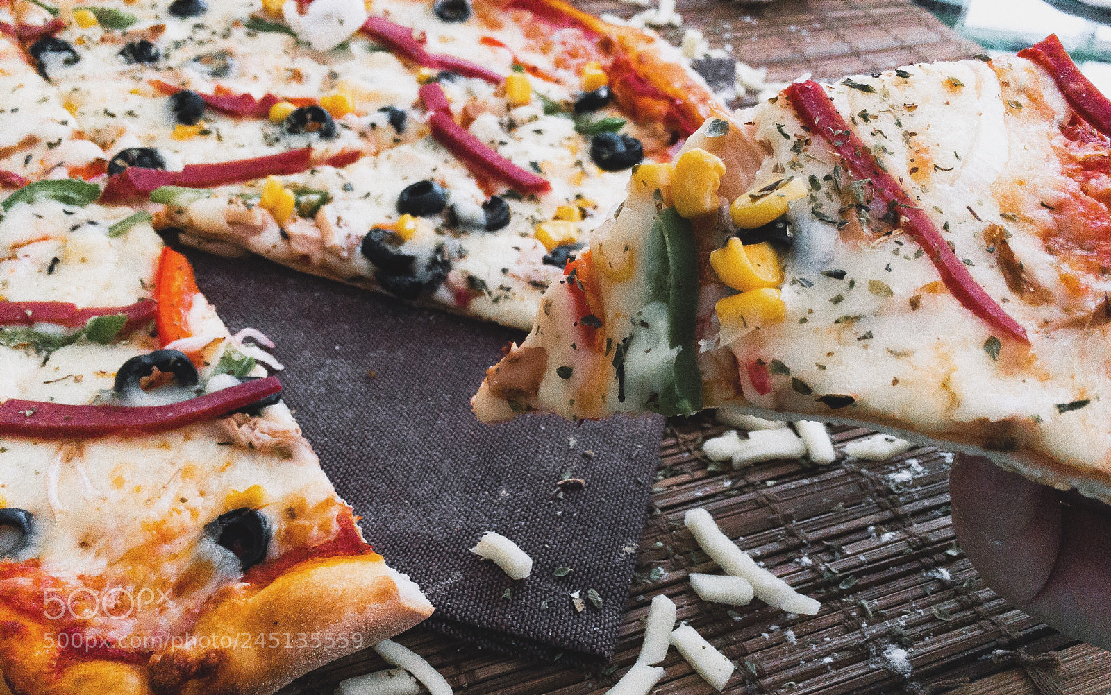 Apple iPhone 6s sample photo. Oh my pizza photography