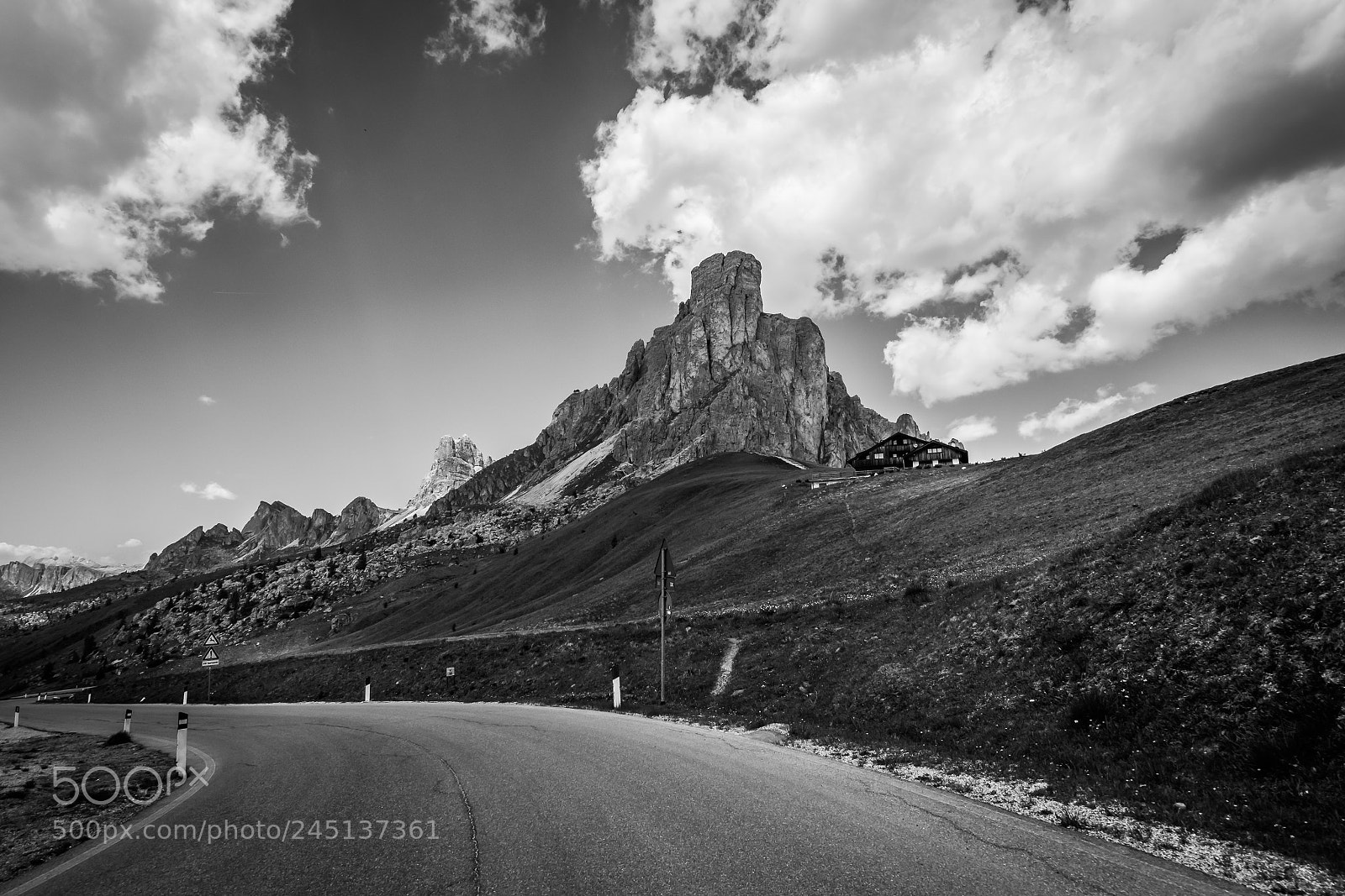 Panasonic Lumix DMC-GX85 (Lumix DMC-GX80 / Lumix DMC-GX7 Mark II) sample photo. Passo giau, southtyrol, italy photography