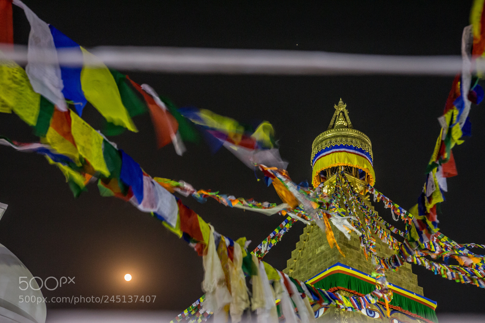 Canon EOS 650D (EOS Rebel T4i / EOS Kiss X6i) sample photo. Windy buddha photography