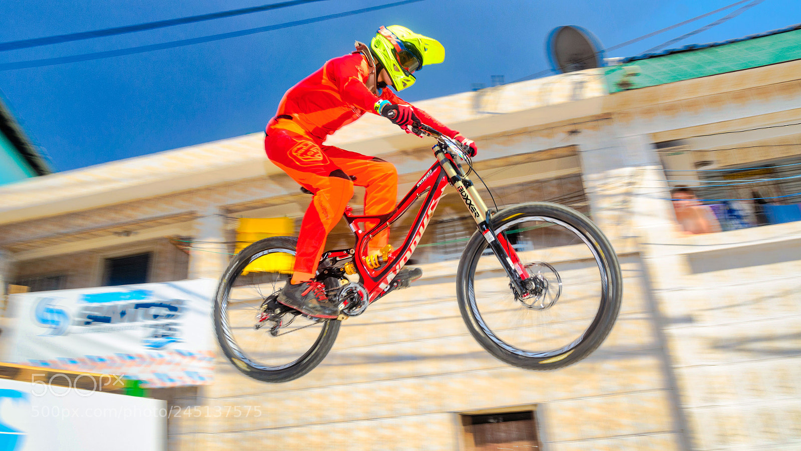 Nikon D5100 sample photo. Downhill - flying orange photography