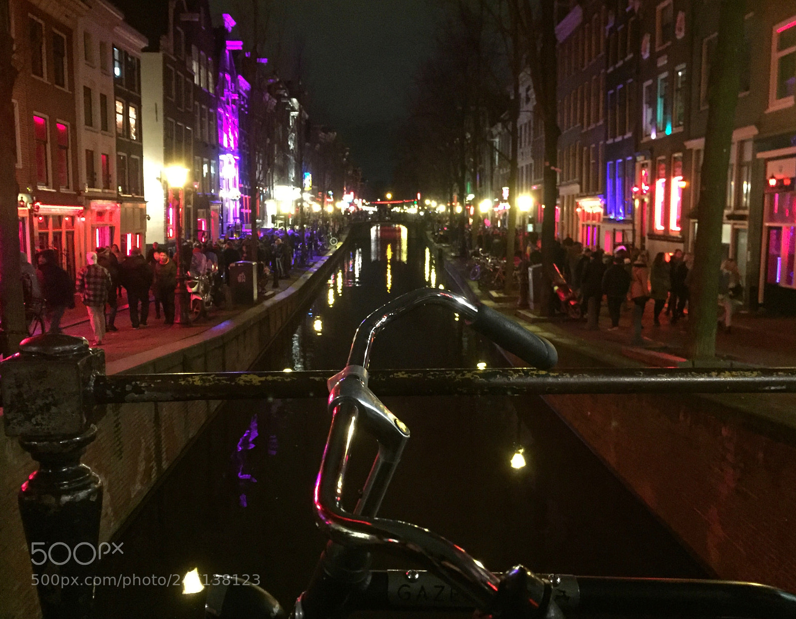 Apple iPhone 6 sample photo. Night lights - a photography