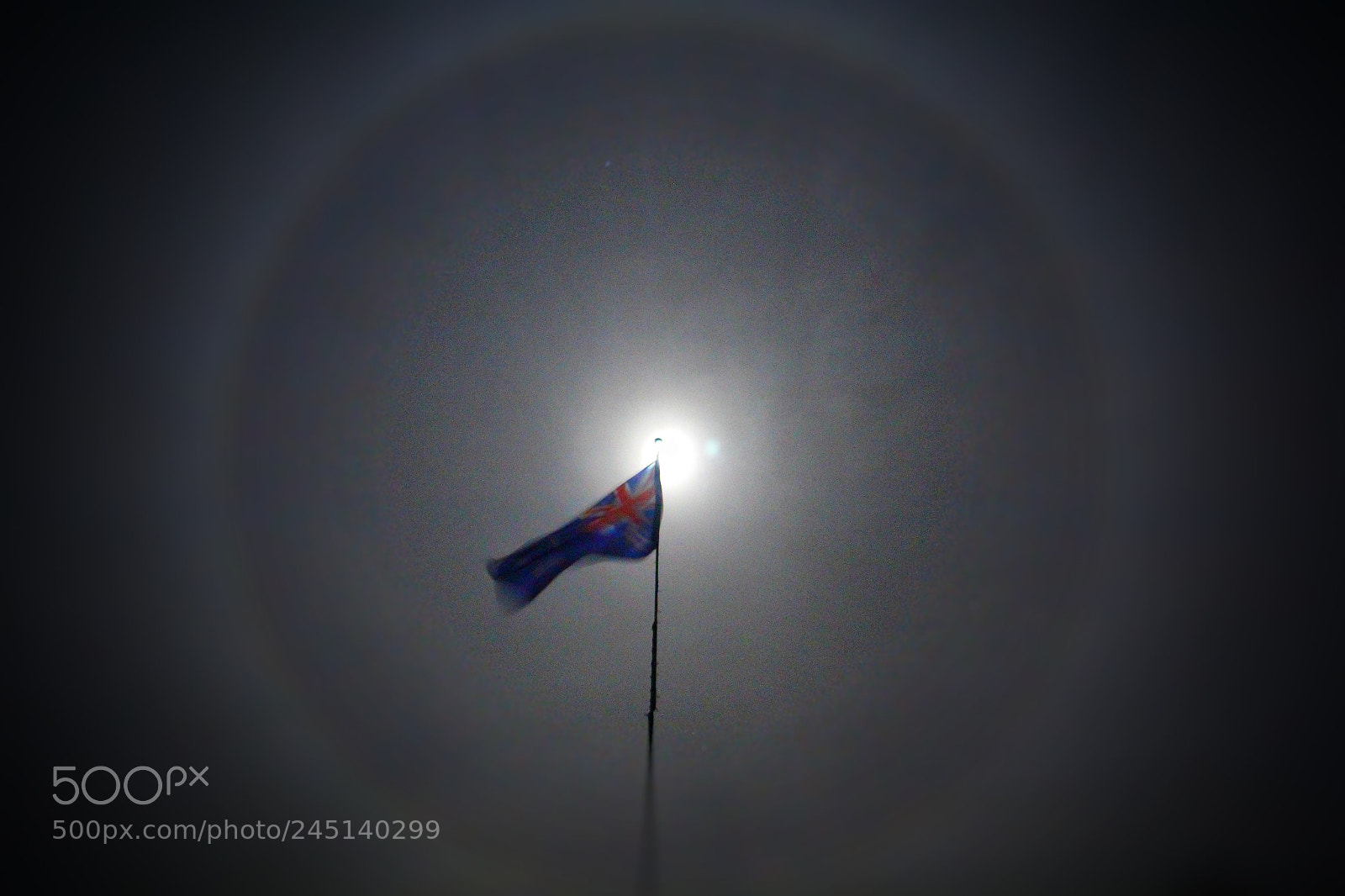 Canon EOS 60D sample photo. Moon halo photography