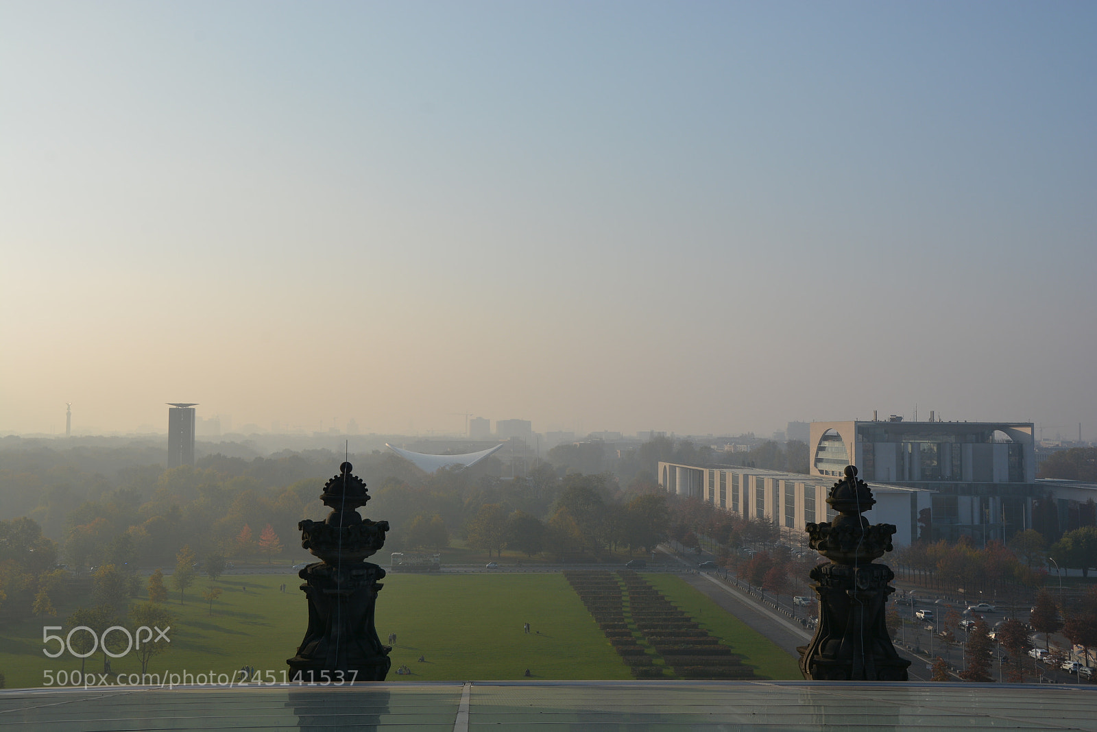 Nikon D7100 sample photo. Federal chancellery building in photography