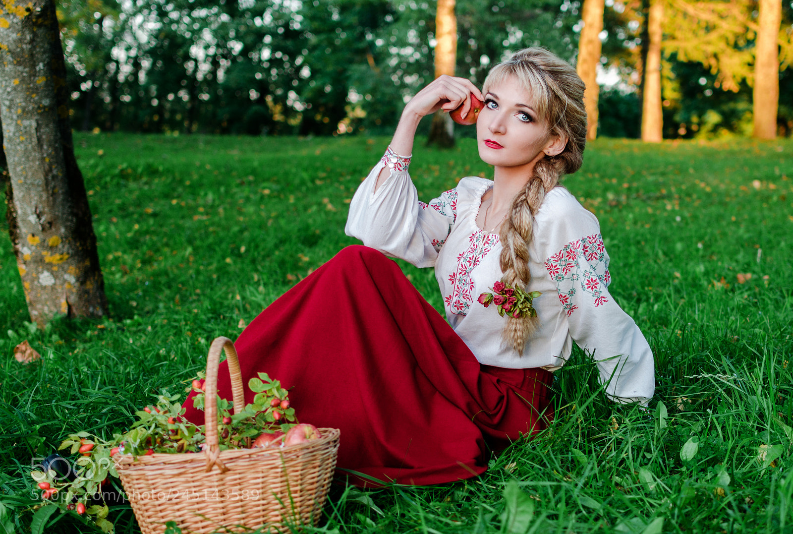 Nikon D5100 sample photo. Alexandra. russian beauty. photography
