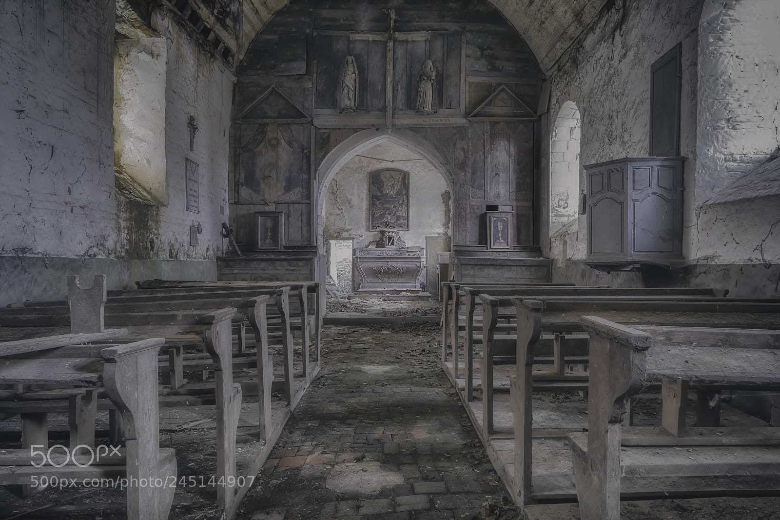 Samsung NX3000 sample photo. Eglise abandonné photography