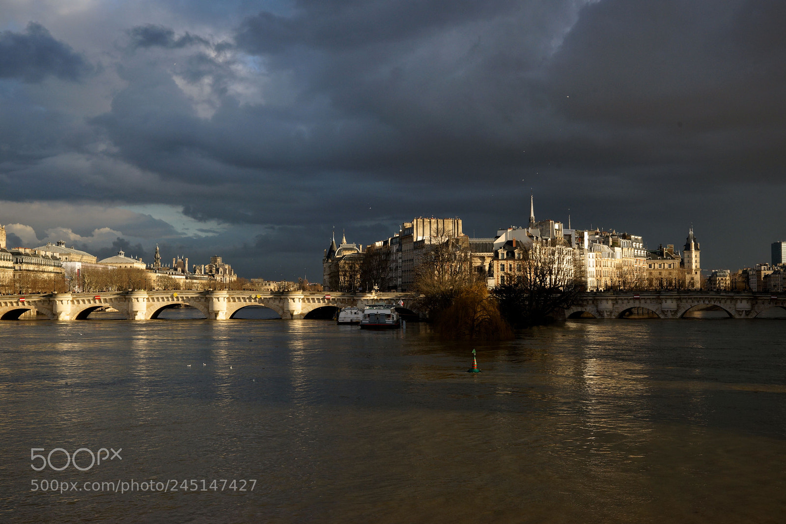 Sony SLT-A99V sample photo. Sunset over paris bridges photography