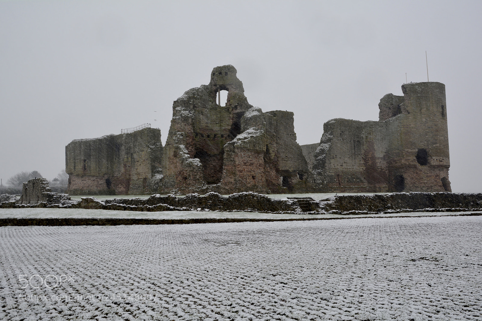Nikon D5200 sample photo. Snowy rhuddlan photography