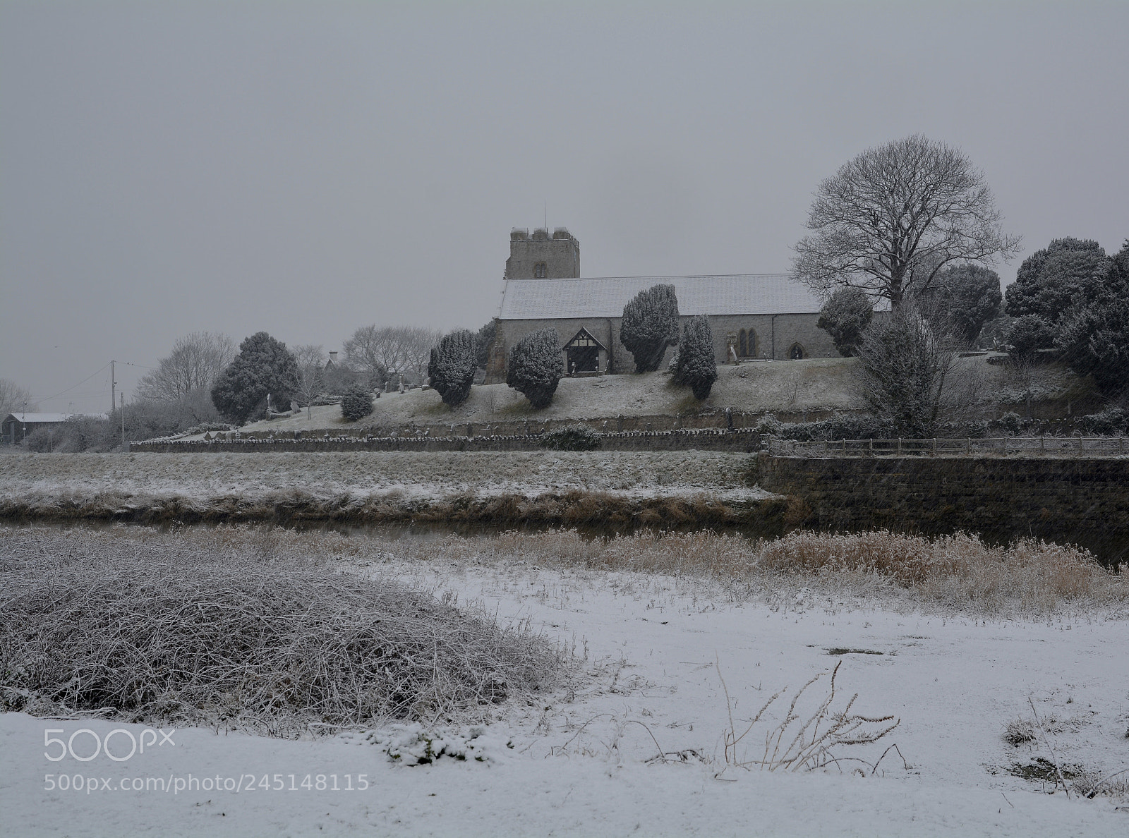 Nikon D5200 sample photo. Snowy rhuddlan photography