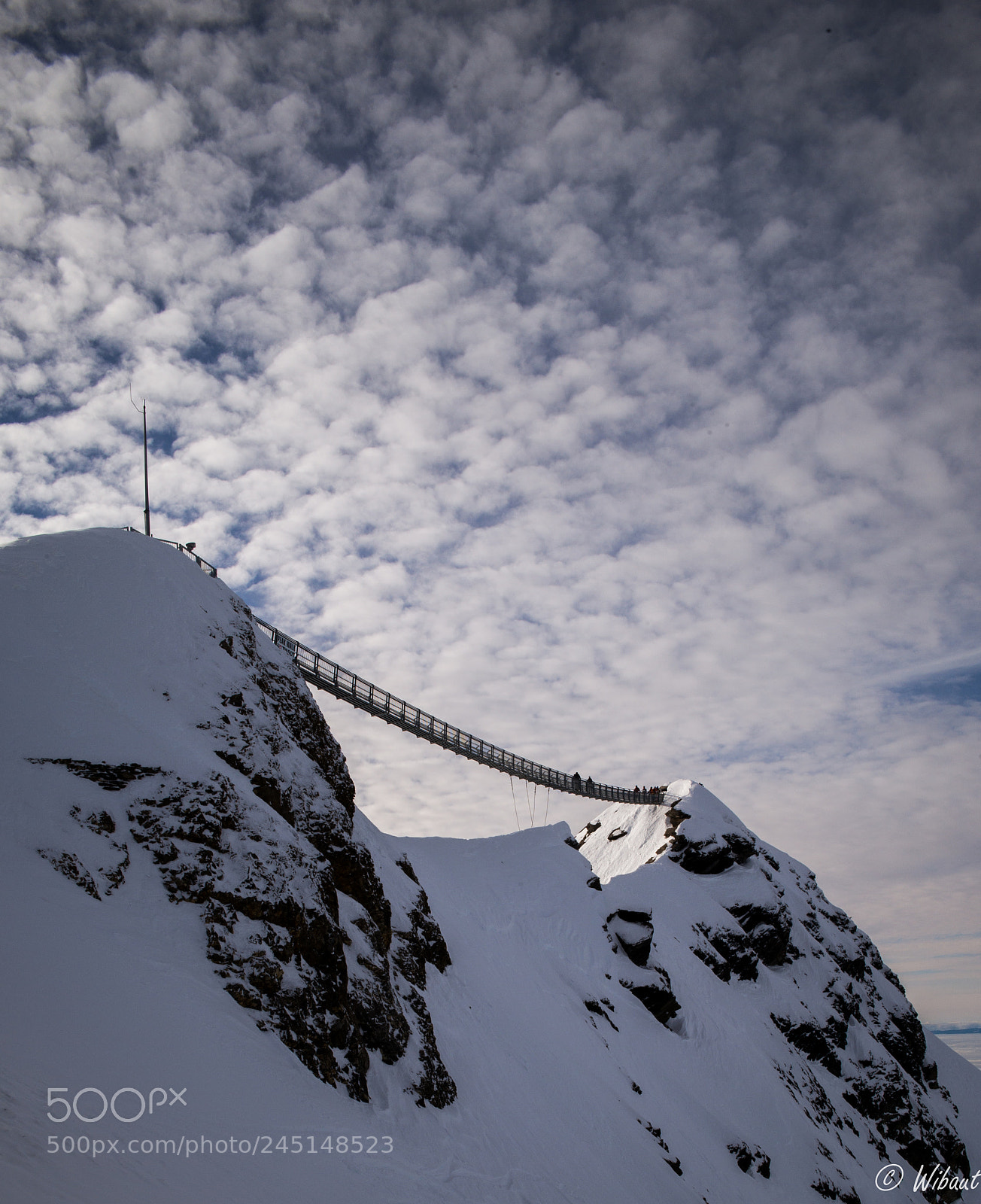 Leica M (Typ 240) sample photo. Peak walk photography