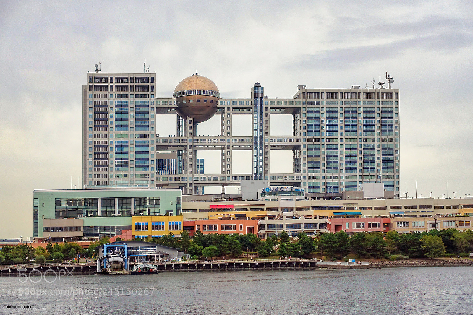Sony Cyber-shot DSC-RX100 III sample photo. Aqua city, odaiba photography