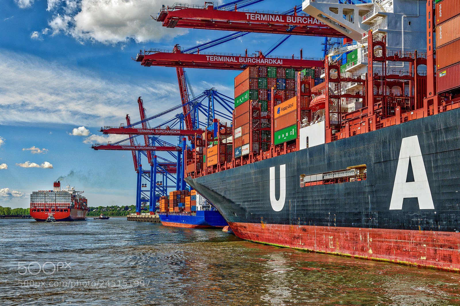 Nikon D4S sample photo. Harbor hamburg germany ! photography