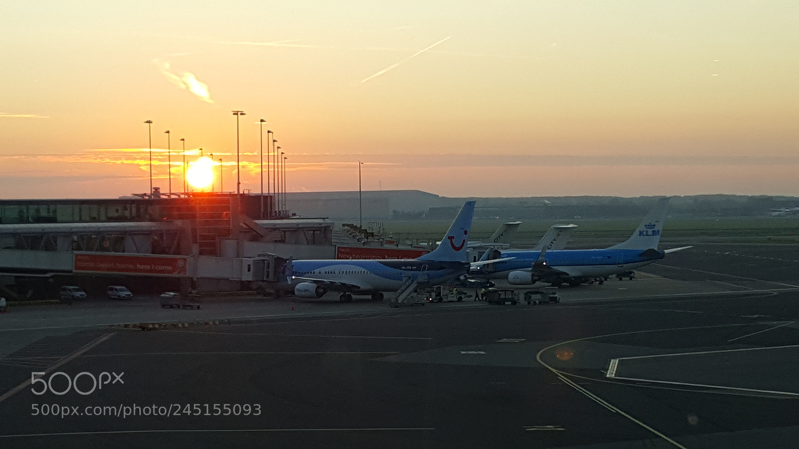 Samsung Galaxy S6 sample photo. Sunrise over schiphol amsterdam photography