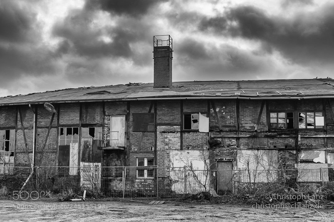 Nikon D7200 sample photo. Waiting for the wrecking photography