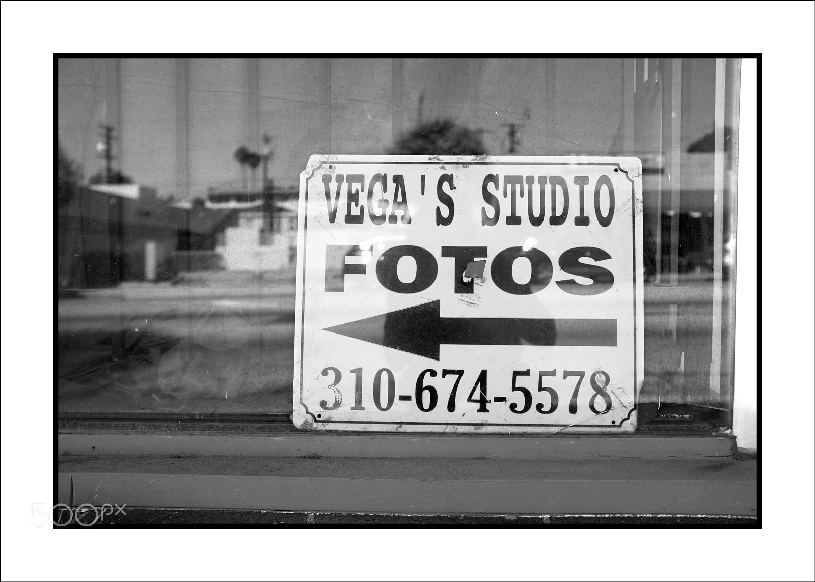 Fujifilm X100F sample photo. Estudio fotografico (california) photography