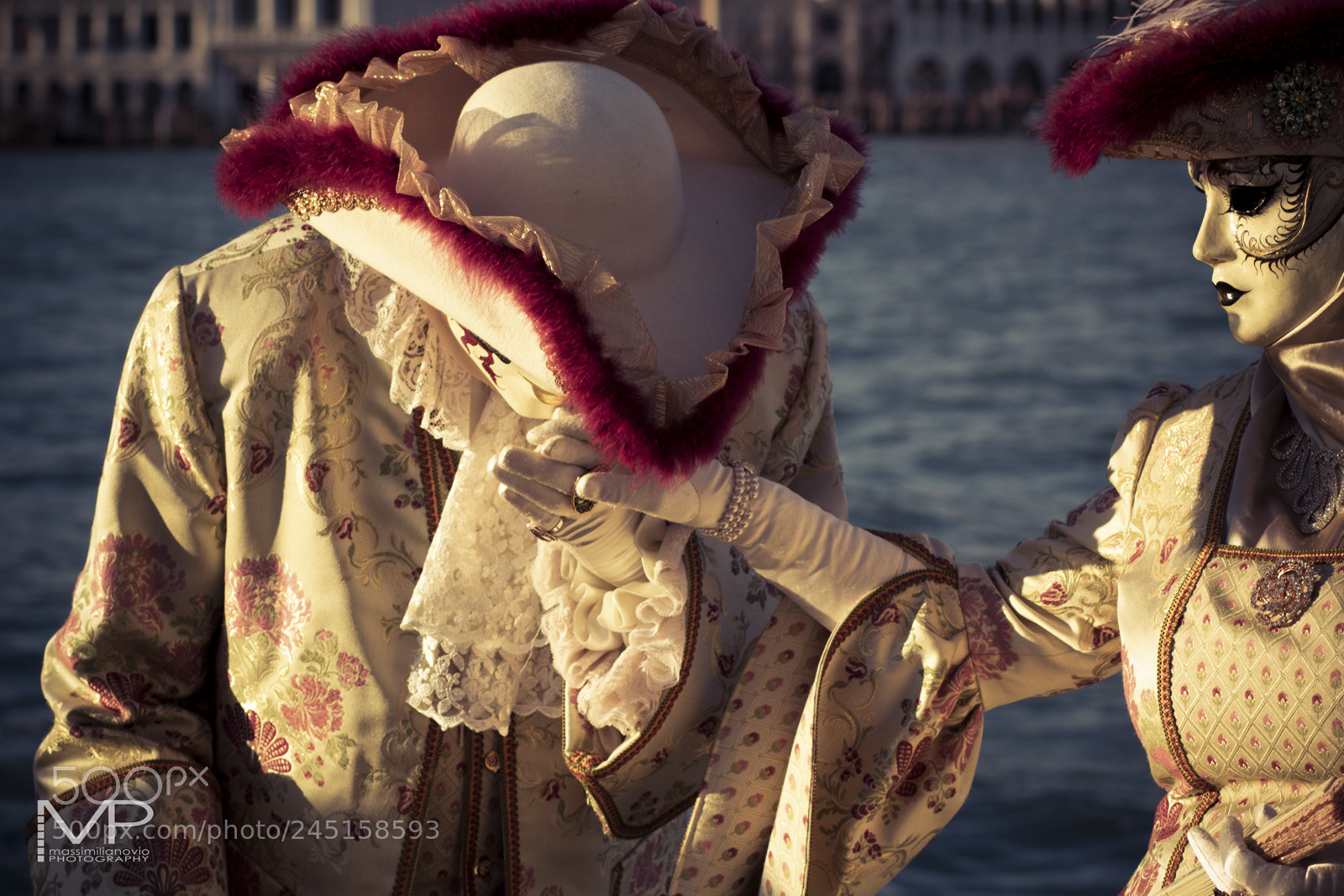 Canon EOS 60D sample photo. Venetian carnival photography