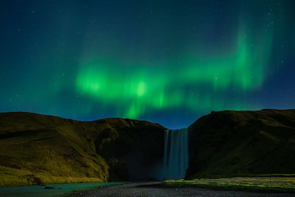 OLYMPUS M.12mm F2.0 sample photo. Skógafoss glow photography