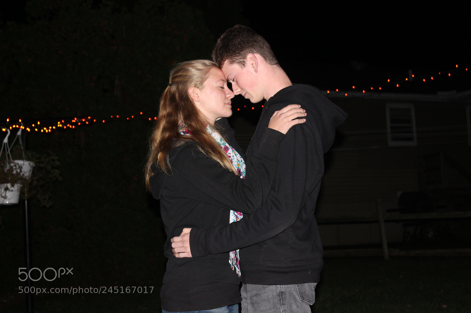 Canon EOS 1300D (EOS Rebel T6 / EOS Kiss X80) sample photo. Love is the key photography