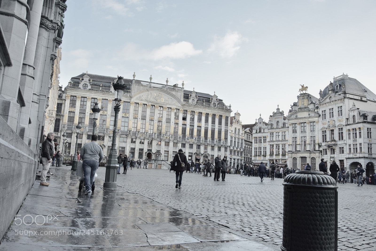 Nikon D3400 sample photo. Grand place one day photography