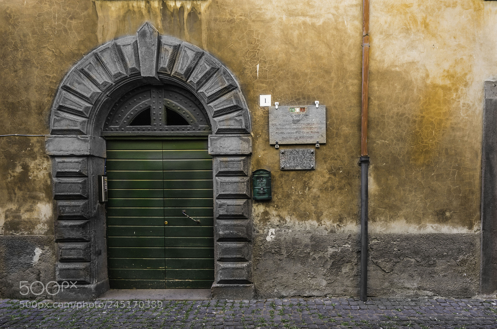 Sony a7 II sample photo. Porta tuscania photography