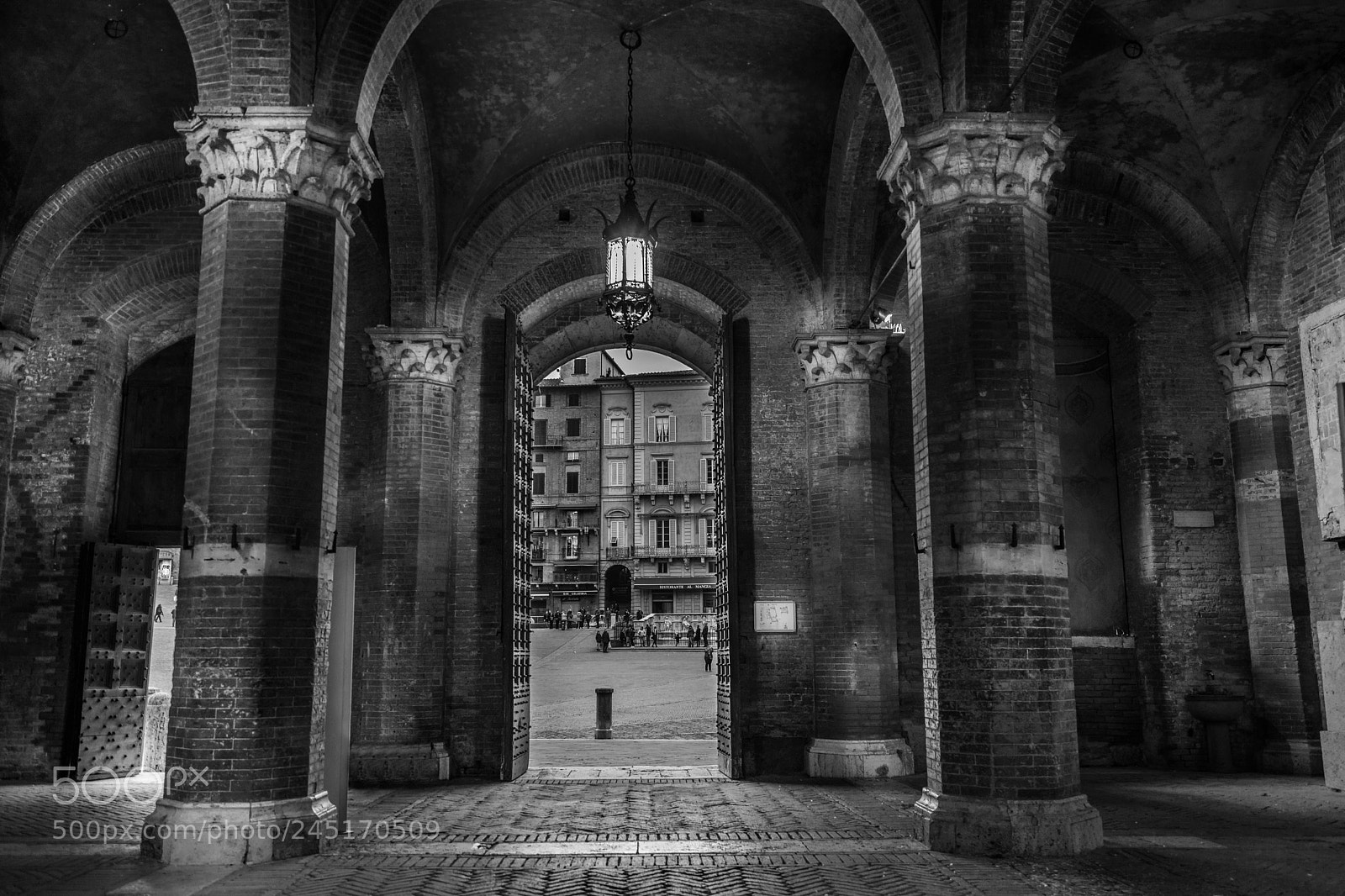 Sony a7 II sample photo. Pubblic building, siena photography