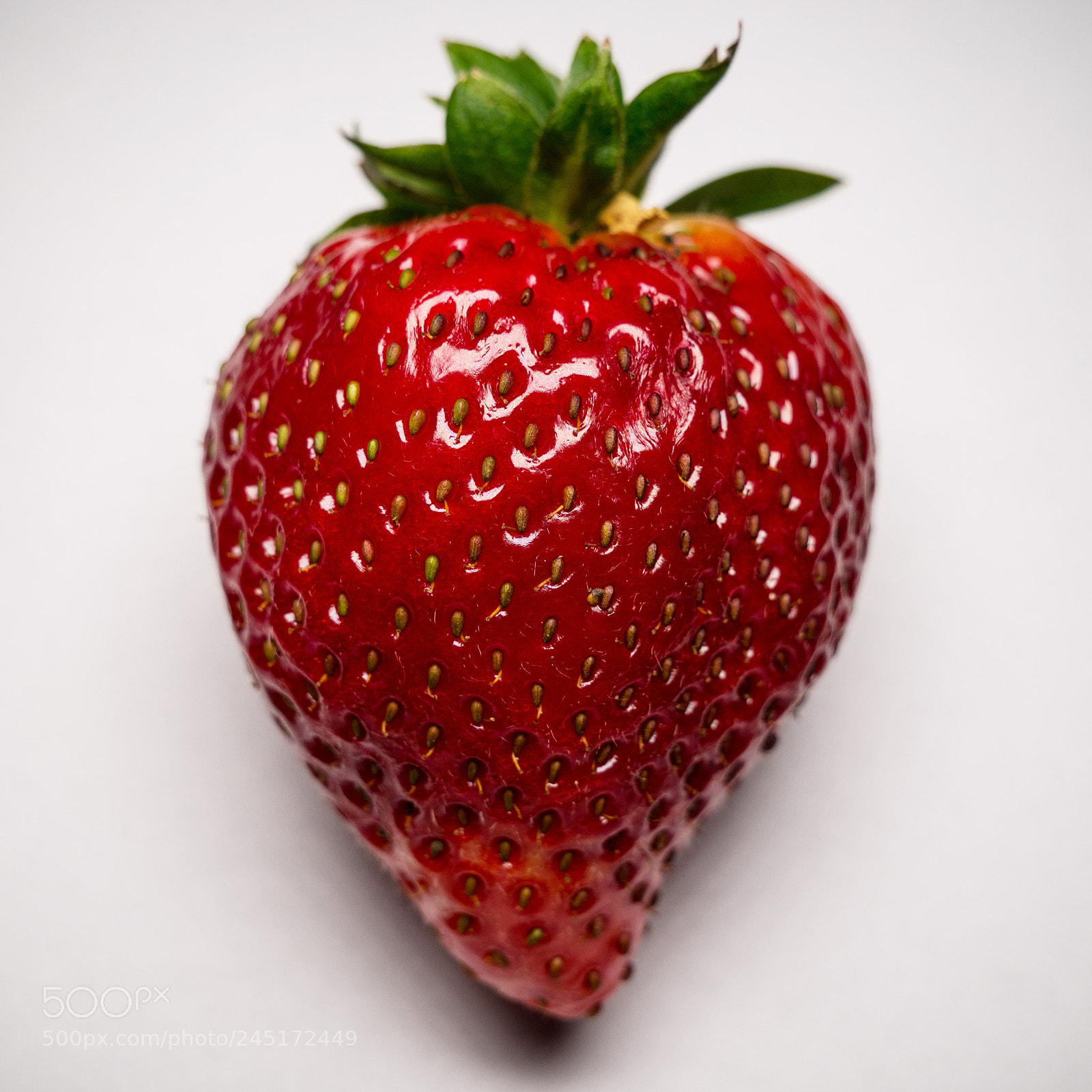 Panasonic Lumix DMC-G7 sample photo. Strawberry photography