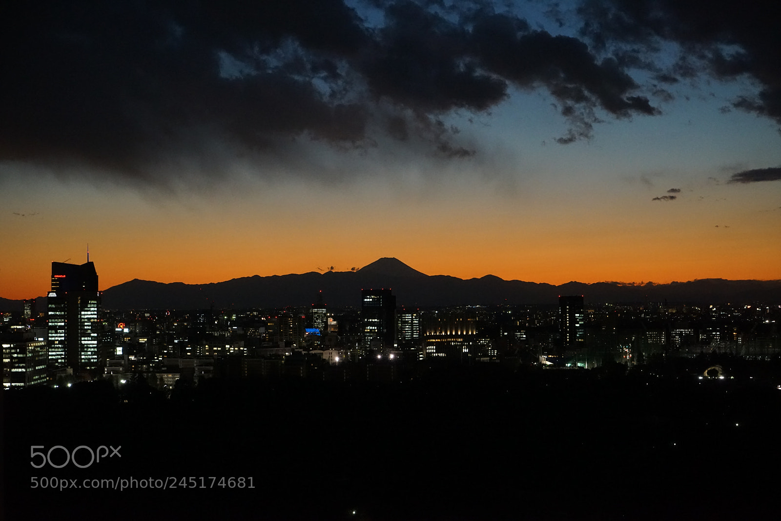 Sony a7R sample photo. Dusk of tokyo photography
