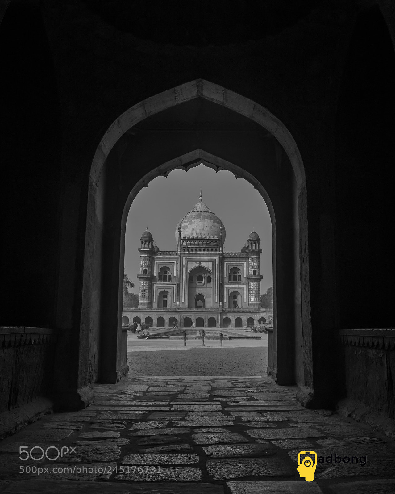 Canon EOS 750D (EOS Rebel T6i / EOS Kiss X8i) sample photo. Safdurjung tomb photography