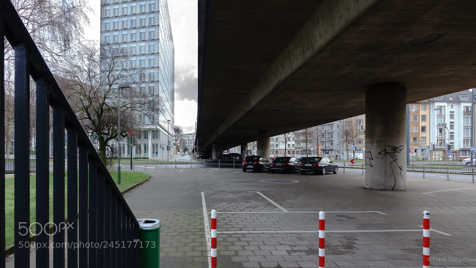 Sony Cyber-shot DSC-RX10 II sample photo. Under the bridge  photography