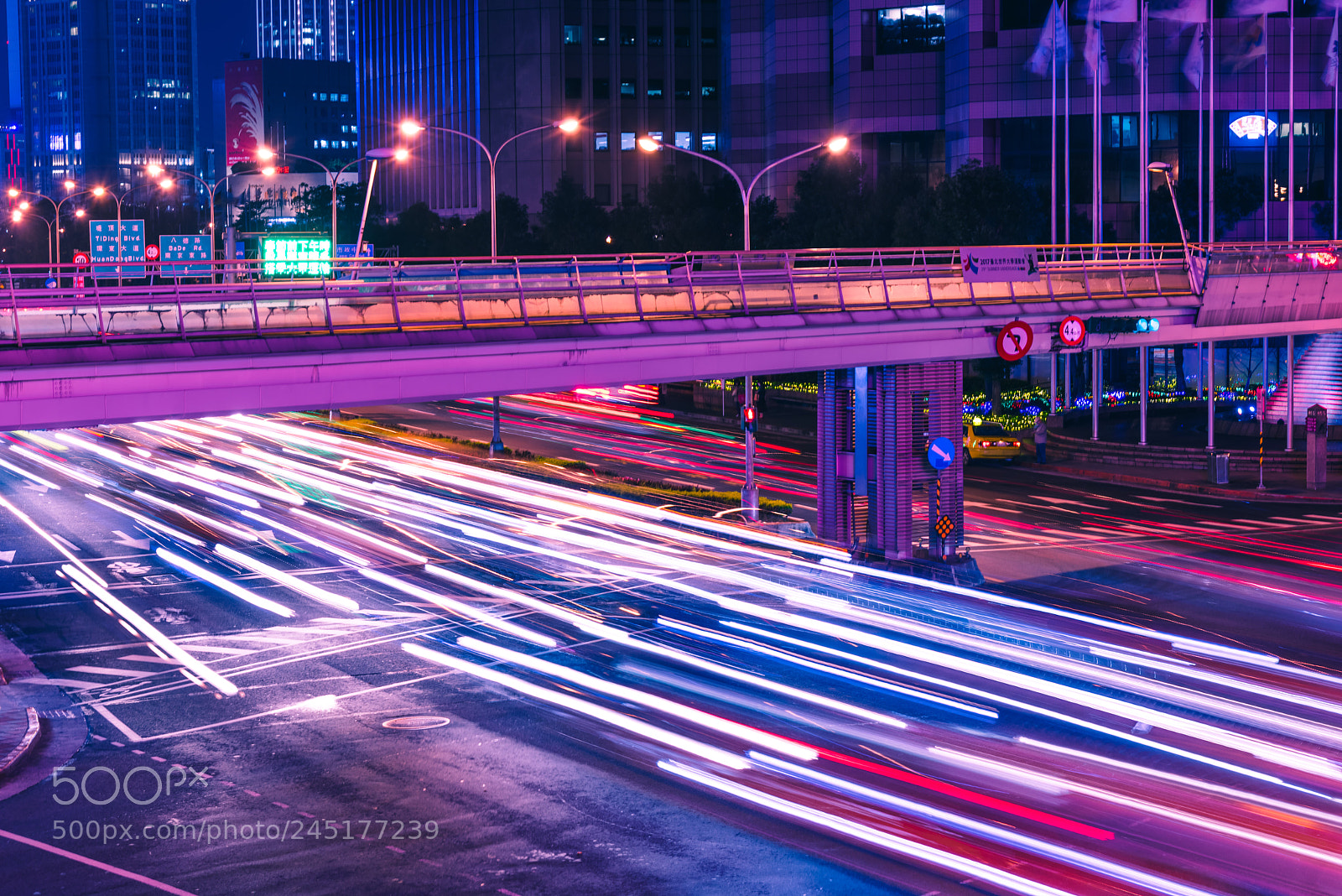 Nikon D810 sample photo. Speed of light photography