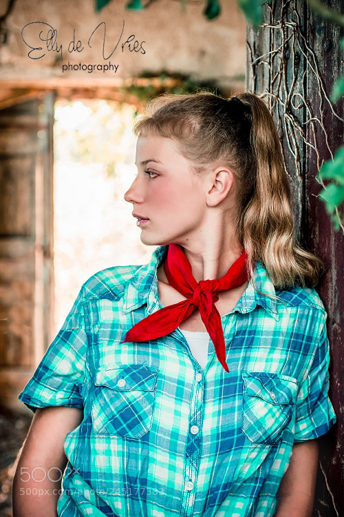 Sony SLT-A77 sample photo. Country girl s () photography