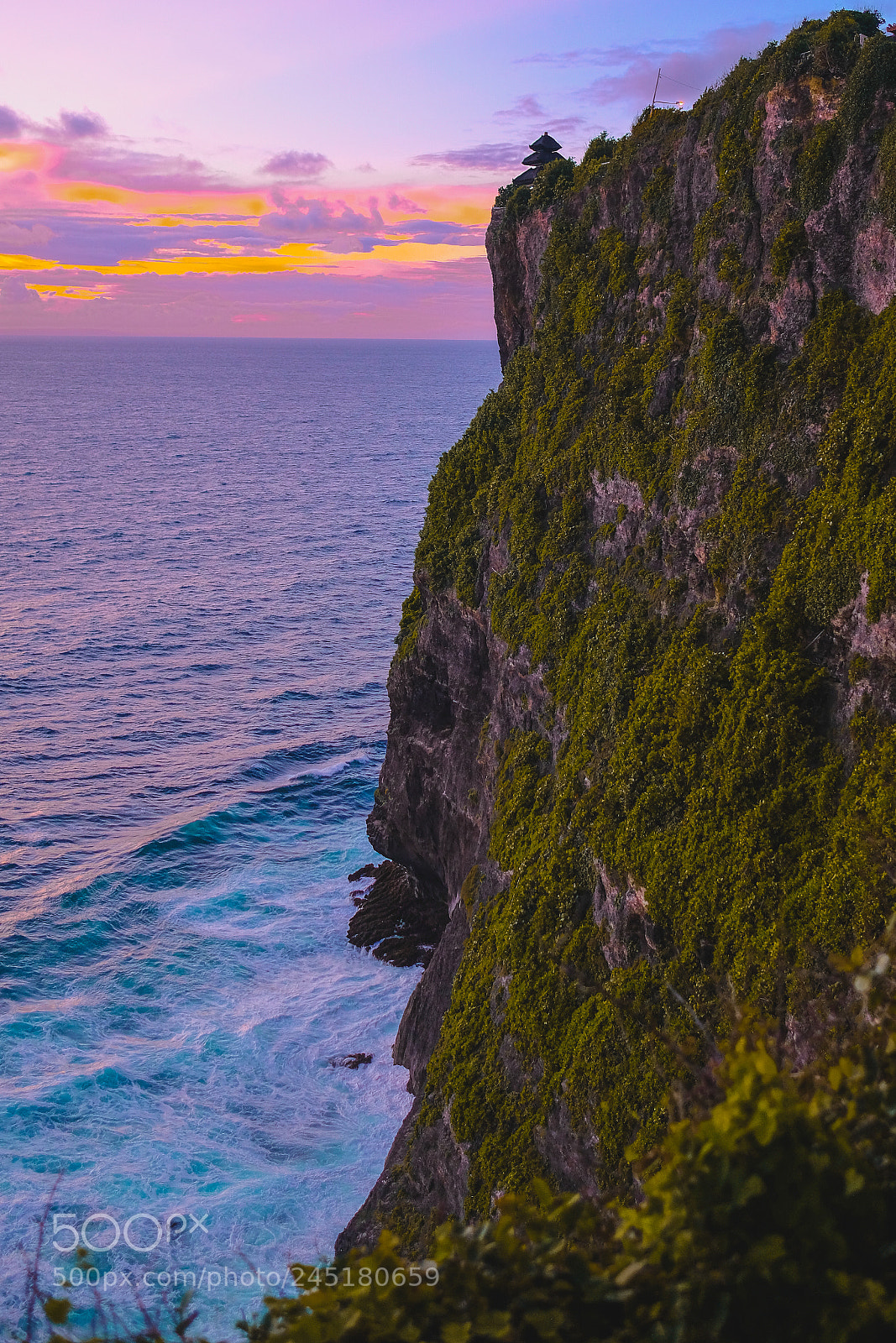 Fujifilm X-T20 sample photo. Uluwatu temple photography
