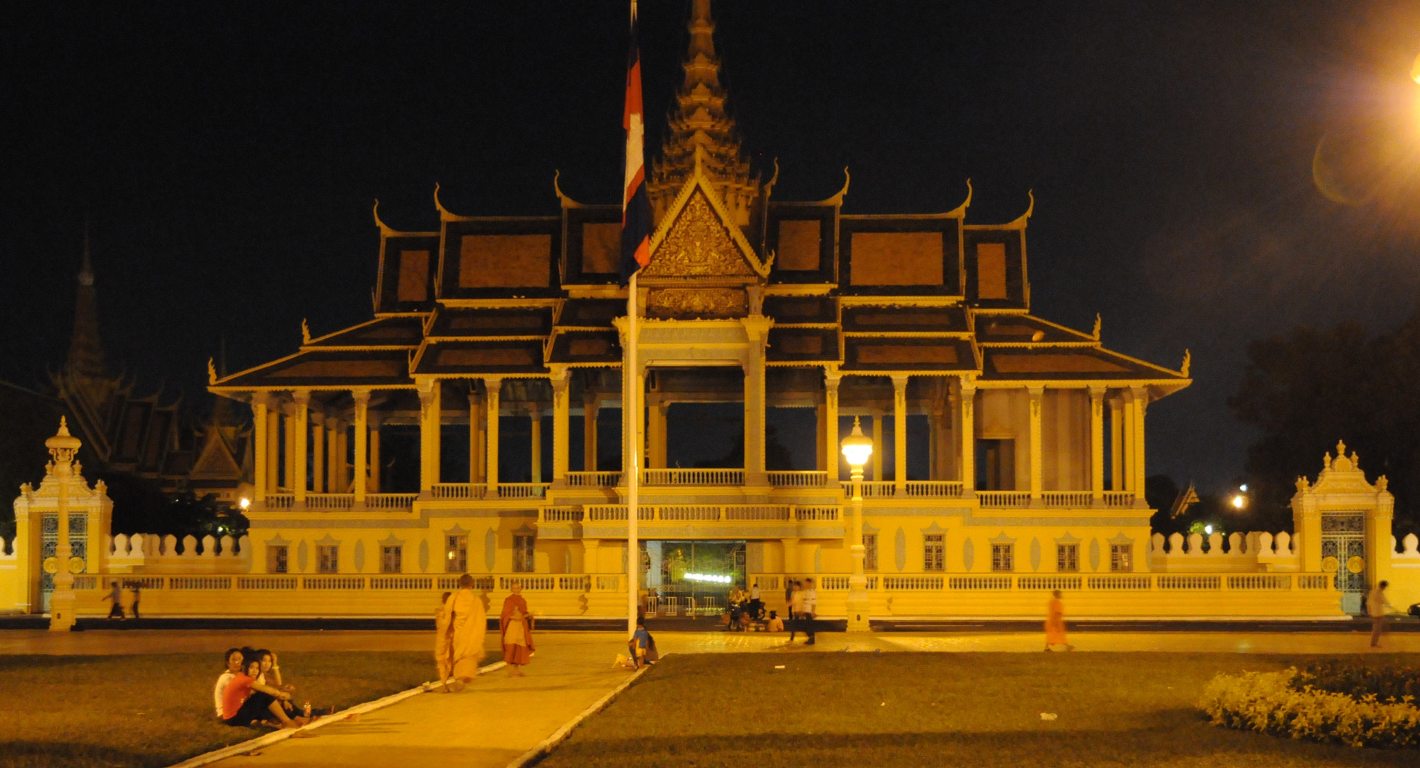 Nikon D300S sample photo. Royal palace photography