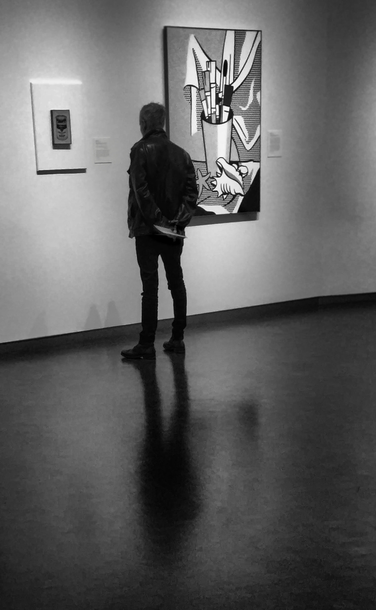 Motorola DROID Turbo 2 sample photo. Man in the gallery photography