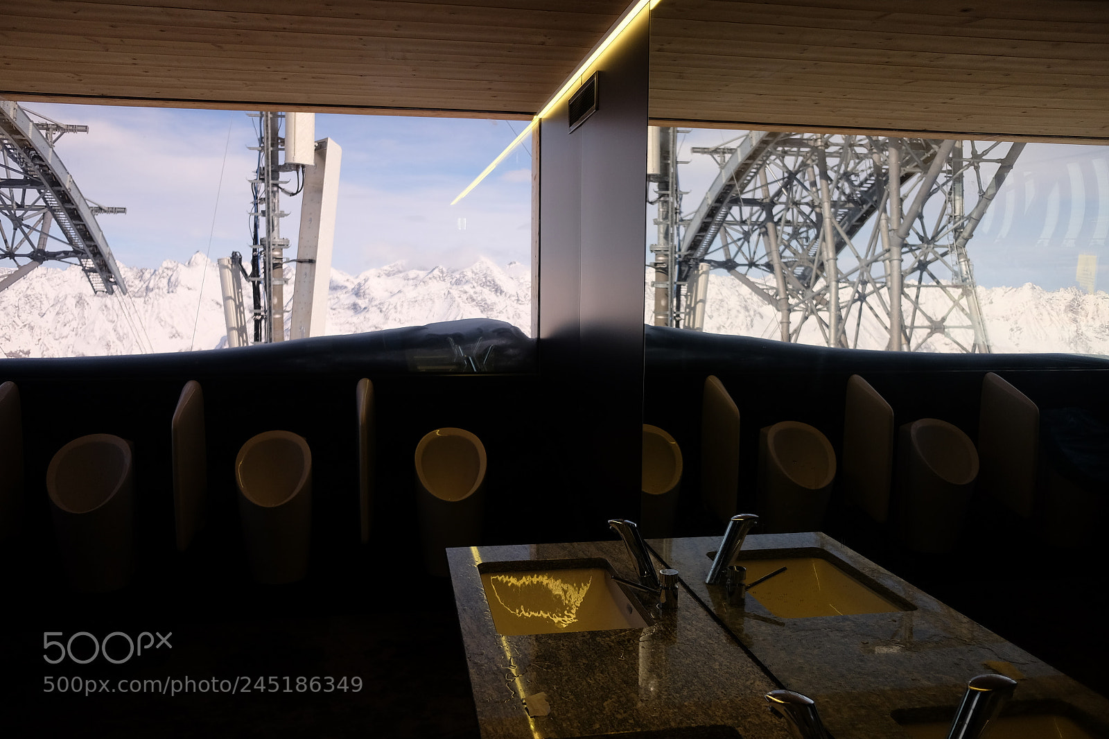 Fujifilm X70 sample photo. Urinal mit aussicht photography