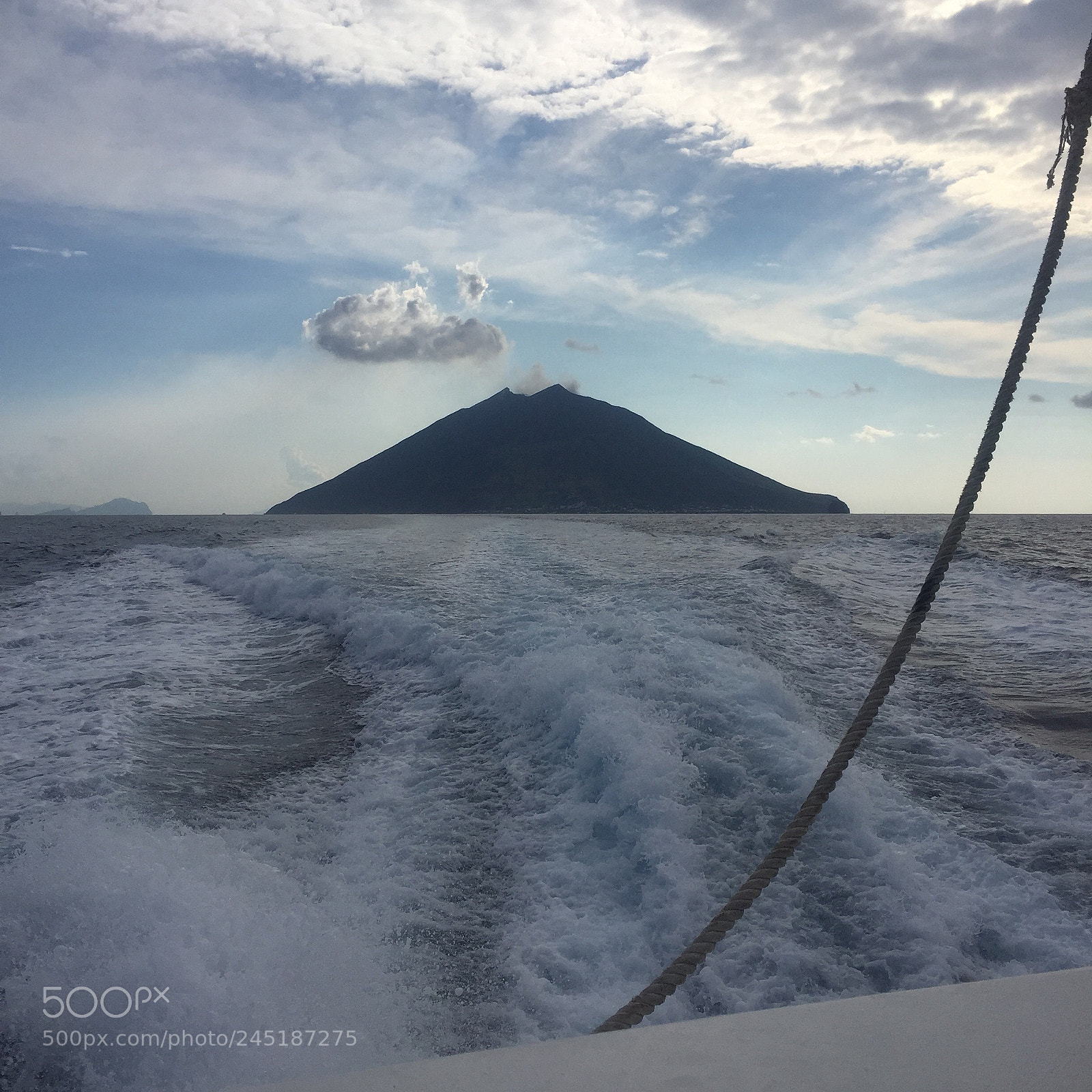Apple iPhone 6 sample photo. Stromboli photography