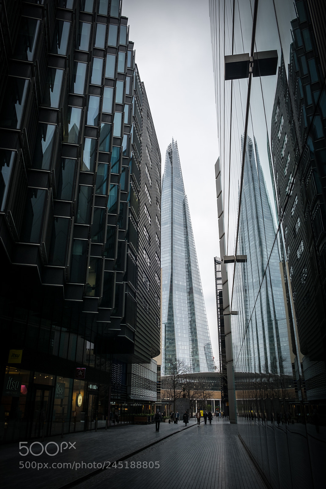 Fujifilm X-E1 sample photo. Shard of glass photography