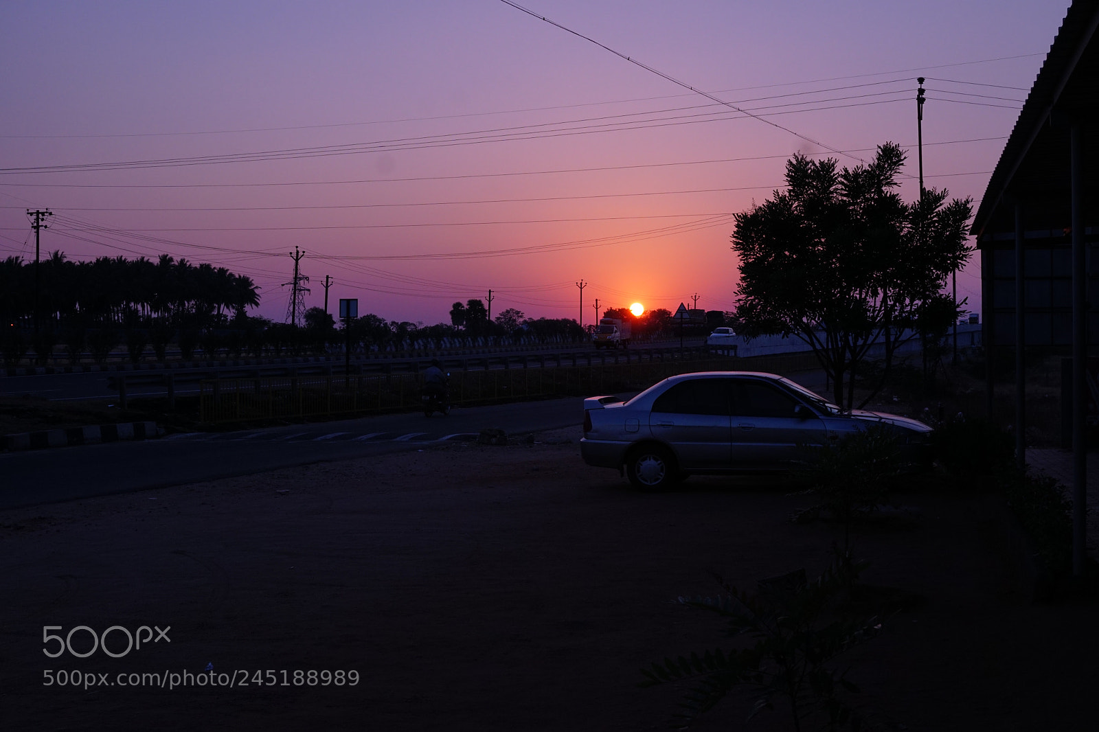 Sony a6300 sample photo. Its time to set photography