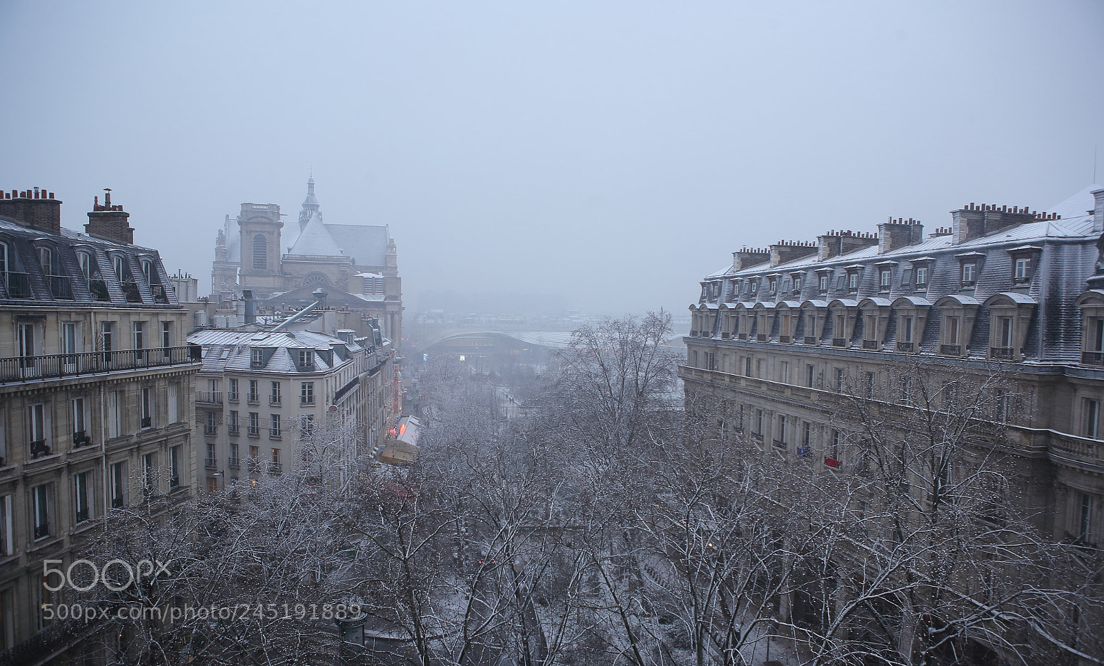Canon EOS 5D sample photo. Paris les halles under photography